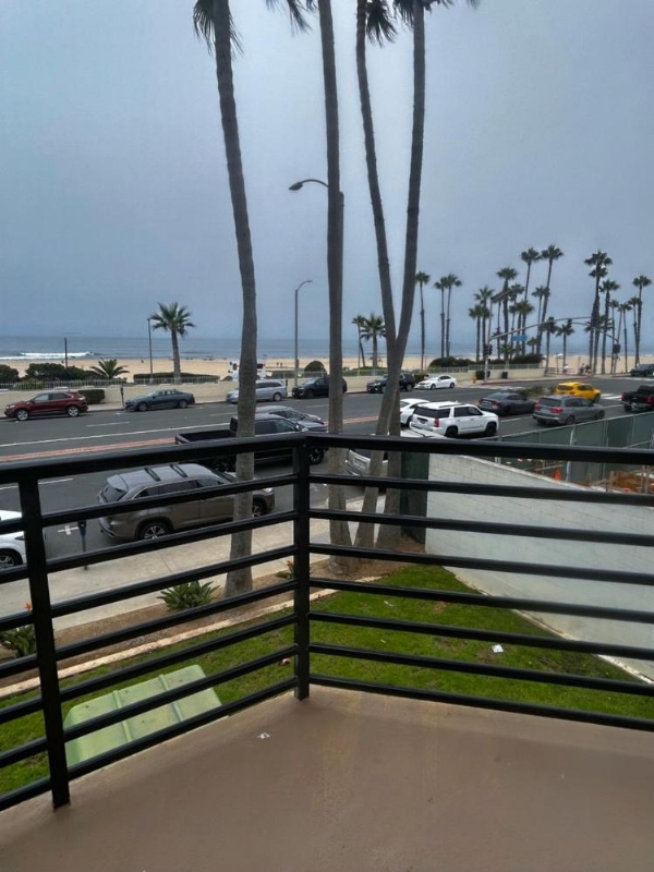 Huntington Beach Inn image 21