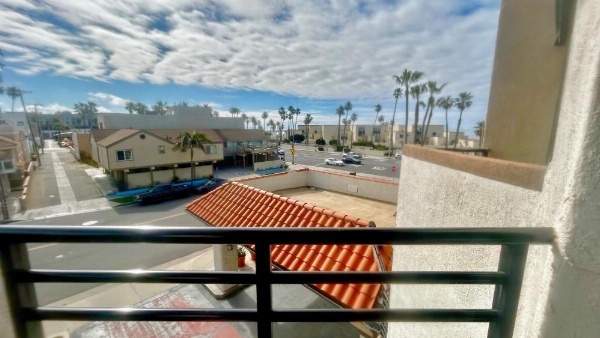 Huntington Beach Inn image 26