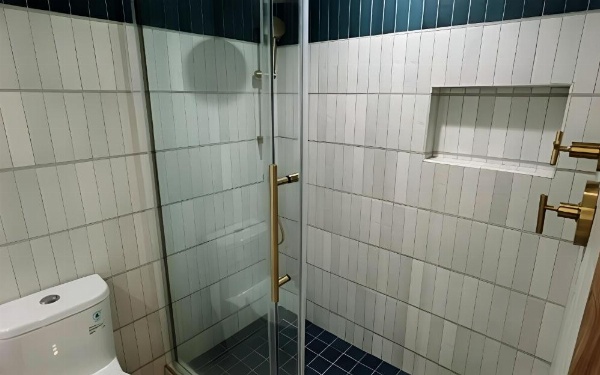 Huntington Beach Inn image 33