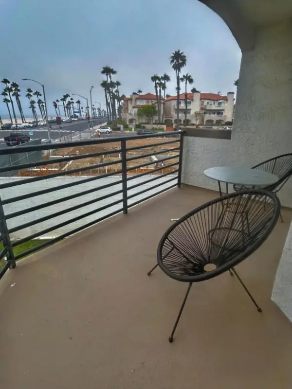 Huntington Beach Inn 5